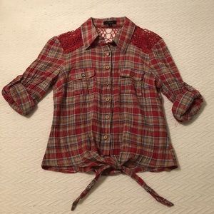 Edge brand Red Plaid Cropped Blouse